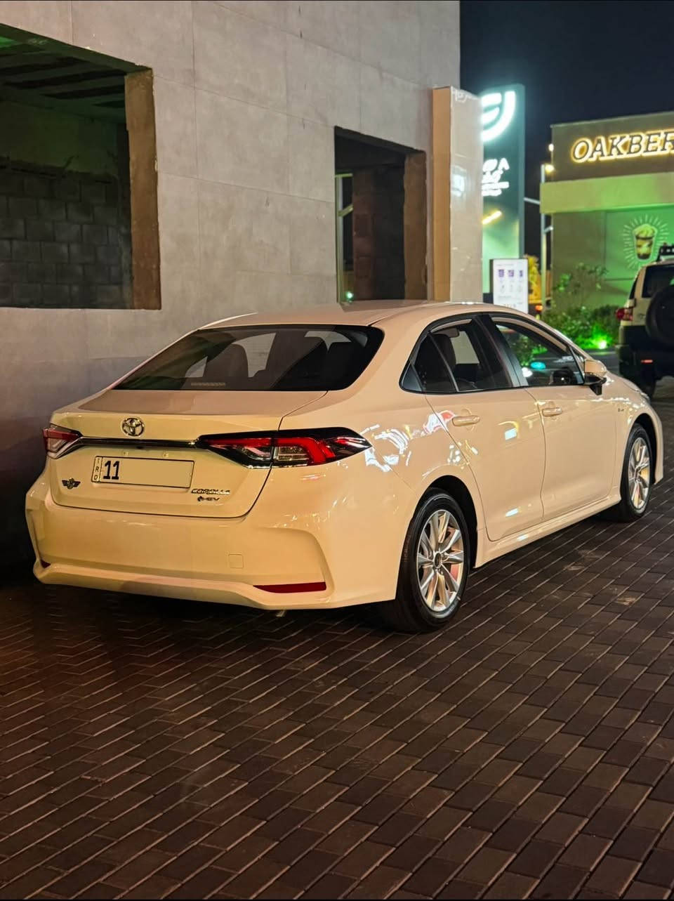 كورلا هايبرد موديل 2024 
سياره جديده بدون صبغ بدون بارد 
ماشيه 30 الف مكان السياره بغداد
هـ*********** بغداد, العراق
