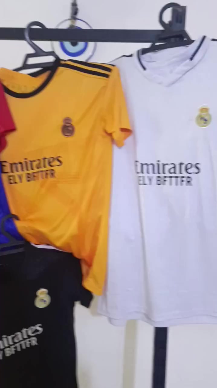 للبنوتات الحلوات ♥️ والاولاد الحلوين ♥️😍❤️ للناس الراقيه الورود ❤️ دا ياخذون منا حتى للبنوتات الحلوات إكبار والصغار بأسعار مناسبة جدا ❤️🥰♥️😍 
لمحبين ريال مدريد ❤️ أربعة ألوان كل القياسات ♥️😍♥️
لمحبين برشلونة ♥️ أربع الوان كل القياسات ♥️😍❤️ 

ابو دشير ♥️ مقابل شارع طرشي السلام ♥️ مقابل حامد ابو الشربت ❤️ المحل والمكان ❤️ الجزره الوسطيه بين الشارعين العام الرئيسي للسيارات ♥️ التواجد الساعه الثالثه إلى الثامنة مساءا ♥️😍♥️


**إذا كنت صاحب هذا الإعلان وتريد حذفه لأي سبب، رجاءا أرسل رسالة إلى الدعم الفني**