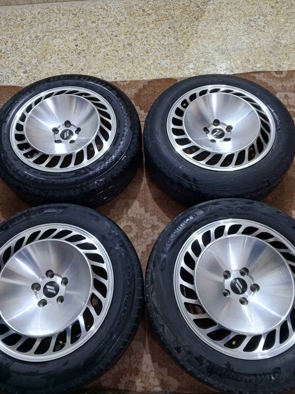 بيع ومراوس شعندك تعال خاص وتدلل 
***********
