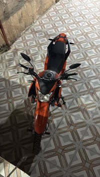 دراجه قفاز موديل 25 للبيع او مراوس حسب لقناعه المكان حديثه للاستفسار 0...