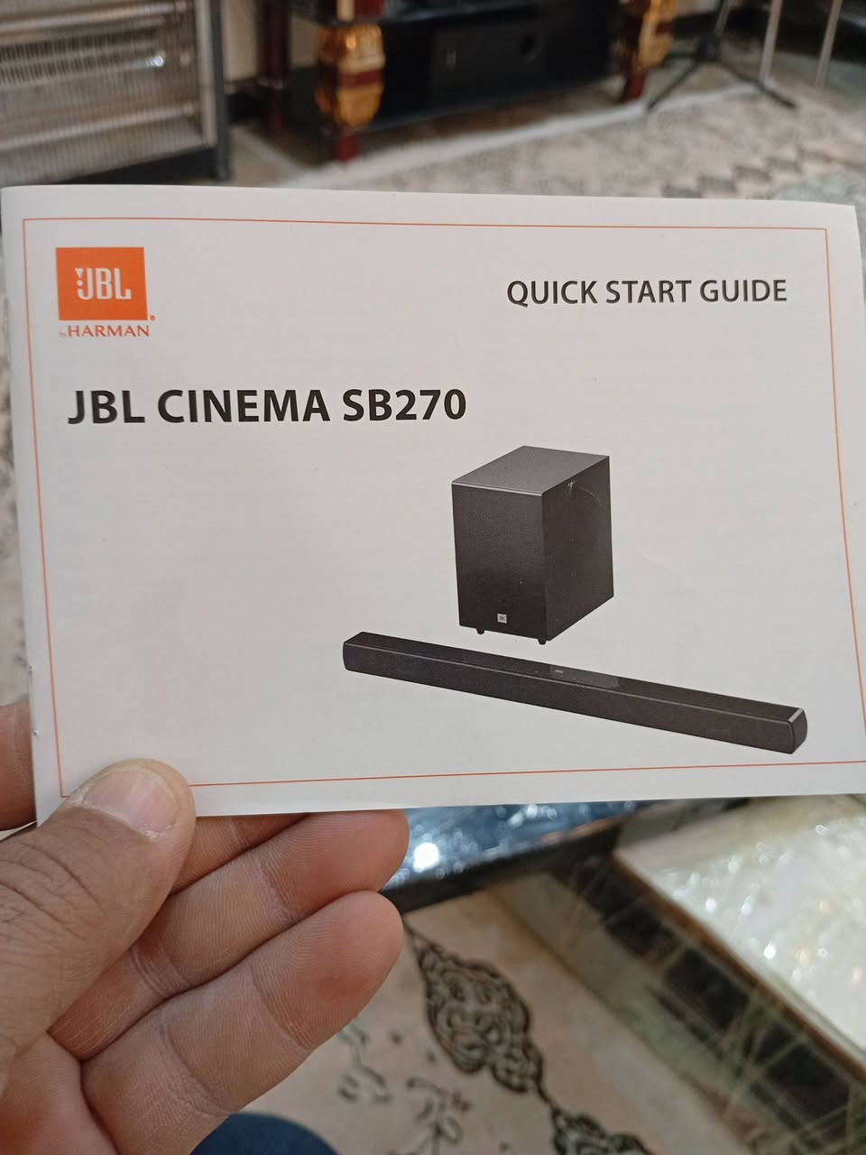 ساوند بار ماركة جي بي ال جديد  لوك بعدة سعرة 150الف يوجد توصيل  صوت  220واط.  صوت روعة


**إذا كنت صاحب هذا الإعلان وتريد حذفه لأي سبب، رجاءا أرسل رسالة إلى الدعم الفني**