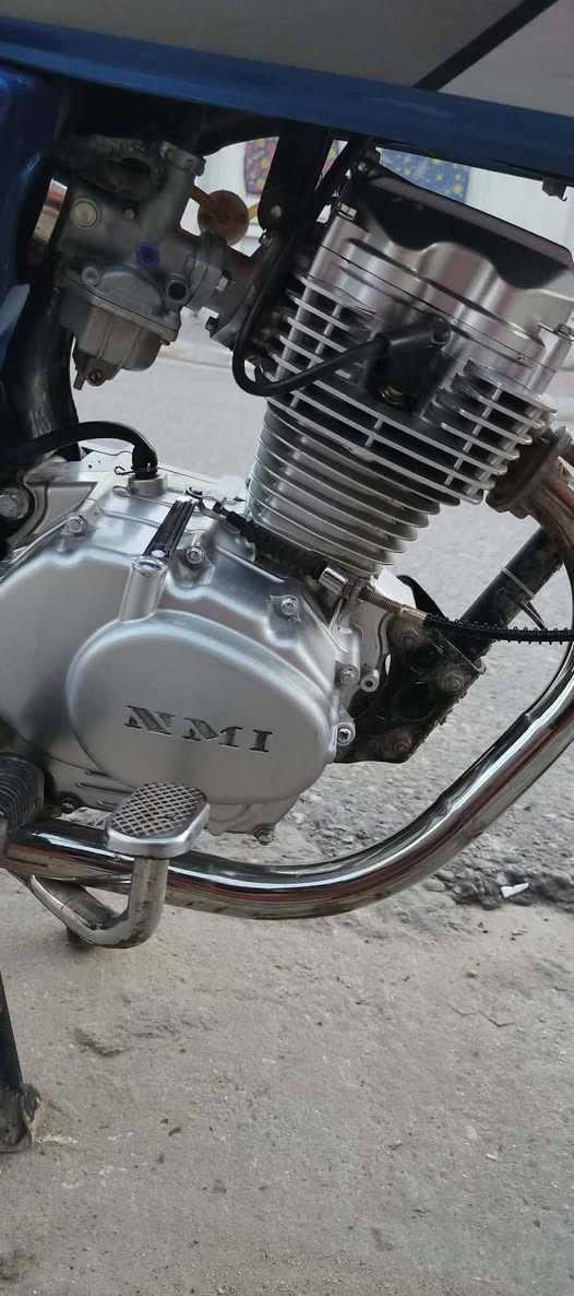 سلام عليكم  للبيع اربعه كير  مكينه جديده ستوها مشدوده شاصي نضيف تايرات جدد صالنصه دبلات كله جديد  الدراجه كلك السعر 325 وبيها مجال للشراي تشلع عيوني مكاني كربلاء حي العامل ***********
