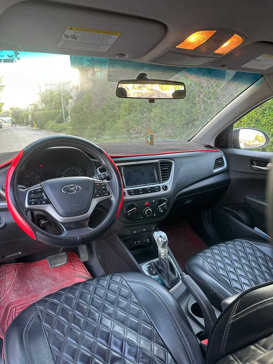 اكسنت 2019
هاج باك الشكل الحديث 20

السياره وارد كندي رقم بغداد خصوصي

المواصفات :-

1-محرك بسعه 1600 نوع GDI 

2-القير اوتماتيك ميكانيكي 6 نمر

3-ثلاث وضعيات قياده 

(طبيعي + اقتصادي + سبورت )

4-تحكم استيرن جهتين

5-راديو شاشه وكاله 

6-مانع انزلاق ABS

7-مثبت سرعه 

8-كشنات امامية تدفئة 

9-تبريد وكاله

10-ماء الراديتر وكاله

11-تحتوي 9 وسائد هوائية سليمه

12-تخم تايرات جديد 

13- اسبير السياره غير مستعمل 

14 -تحكم صوتي في الستيرن

السياره سليمة من كل النواحي مكفوله كفاله عامه ( شواصي + لغود + محرك + واسائد هوائيه + تبريد ) السياره استخدام بيت فقط على كد الدوام 

السياره حادثها فقط البنيد و الجاملغ موضح بصور السونار 

السعر مطلوب 95 ورقه وبيها مجال لشراي وموجود وتساب لتواصل 

 ***********
