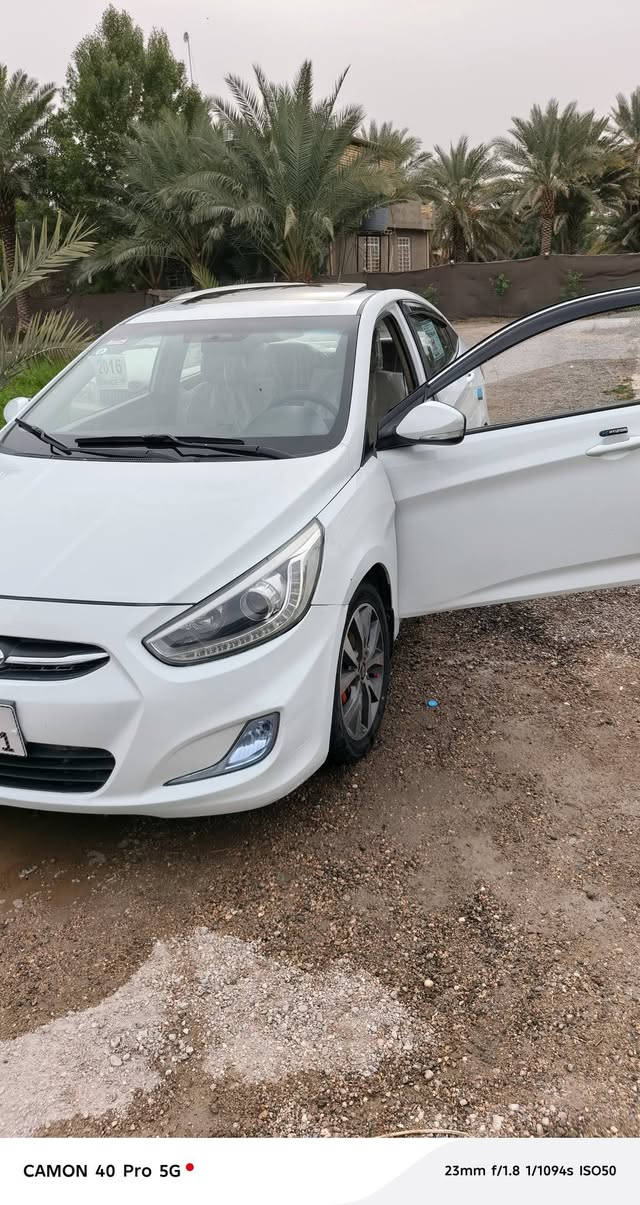 السلام عليكم. اكسنت موديل ١٦ . بلو فول موصفات
محرك ١٦٠٠ خليجي باسمي رقم بغداد الدولي سياره جاهزه من كلشي بيه بارد بسيط ورش الدوس استفسار أكثر اتصل وادلل عنواني بابل السعر ١١٢ وبيه مجال 
***********
