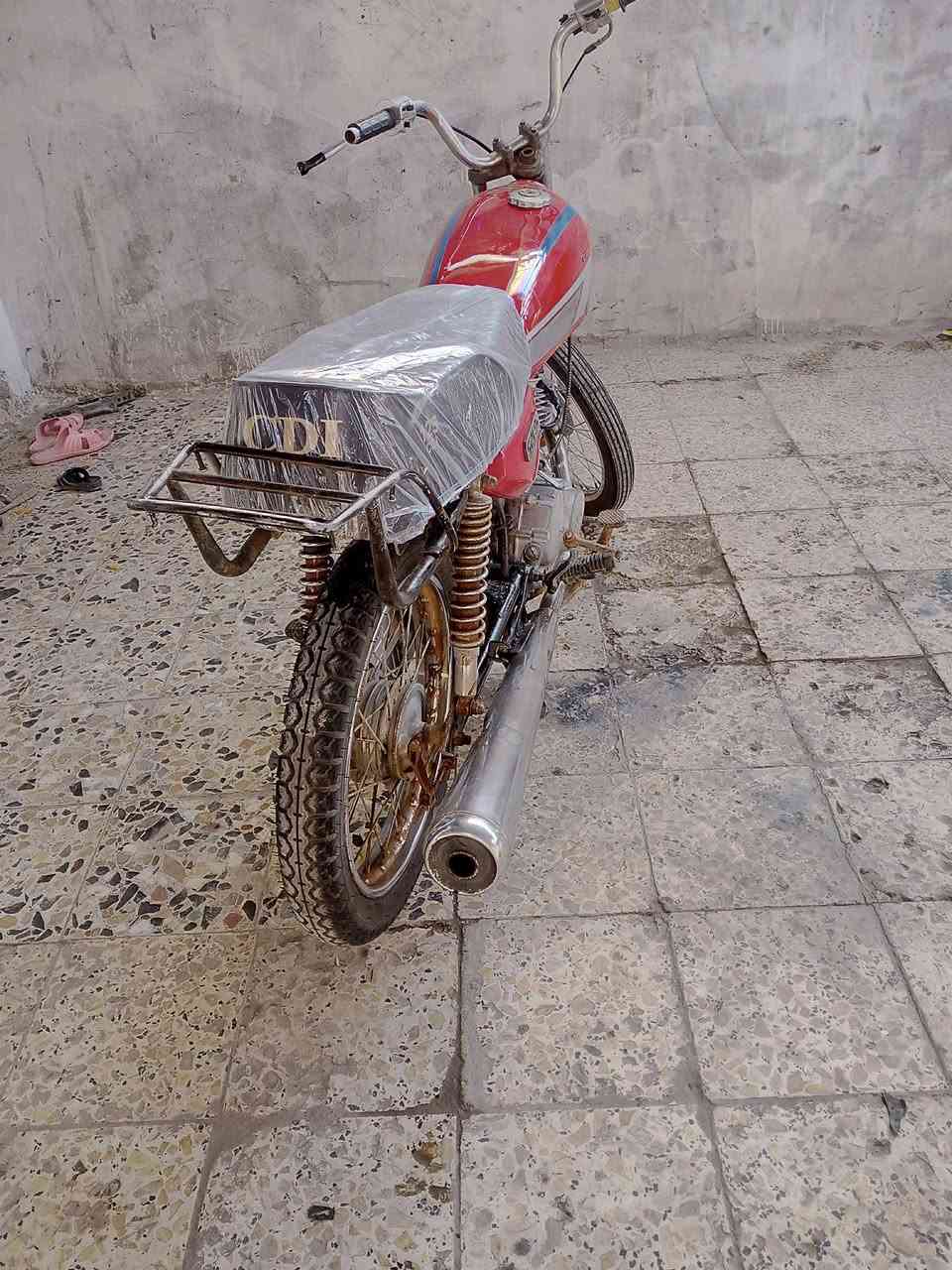 السلام عليكم دراجه البيع بدون وراق
٤٥٠ وبيه مجال ***********
