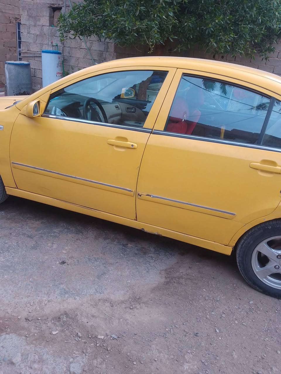 شيري اي فايف موديل 2011 رقم بغداد السعر 33وبيها مجال العنوان بغداد جسر ديالى القديم للاستفسار على الرقم ***********
