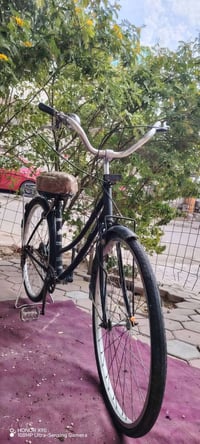 باسكلات • أصفر عوزه تاير • السود تايراته ٢