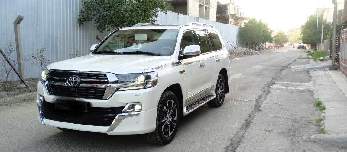 سلام عليكم ورحمة الله وبركاته لبيع لندكروز موديل ٢٠٢١ رقم بغداد بسمي فول موصفات ساز  ٣شاشات صندوق كهربائي ٥بصمات  مكينة ٦سلندر هواي بيهه موصفات سيارة بيهه ٣مكانات بارد ماشيه ١١٠ سيارة جديدة سعرهه ٥٣٥ $ مكان سيارة بغداد المشتل استفسار *********** بيع او مراوس حسب القناعة
