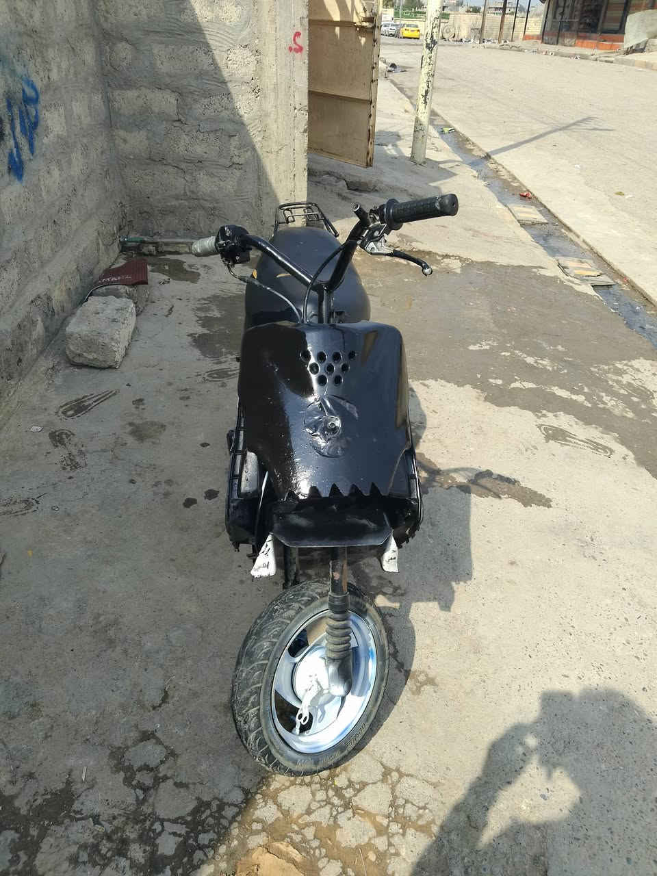 السلام وعليكم ماطور نحله بيجي9زروف ماطور تحريكه معدل نار مكينه خرسه ماطور فول السعر175وبي مجال شراي الاتصال على الرقم ***********
