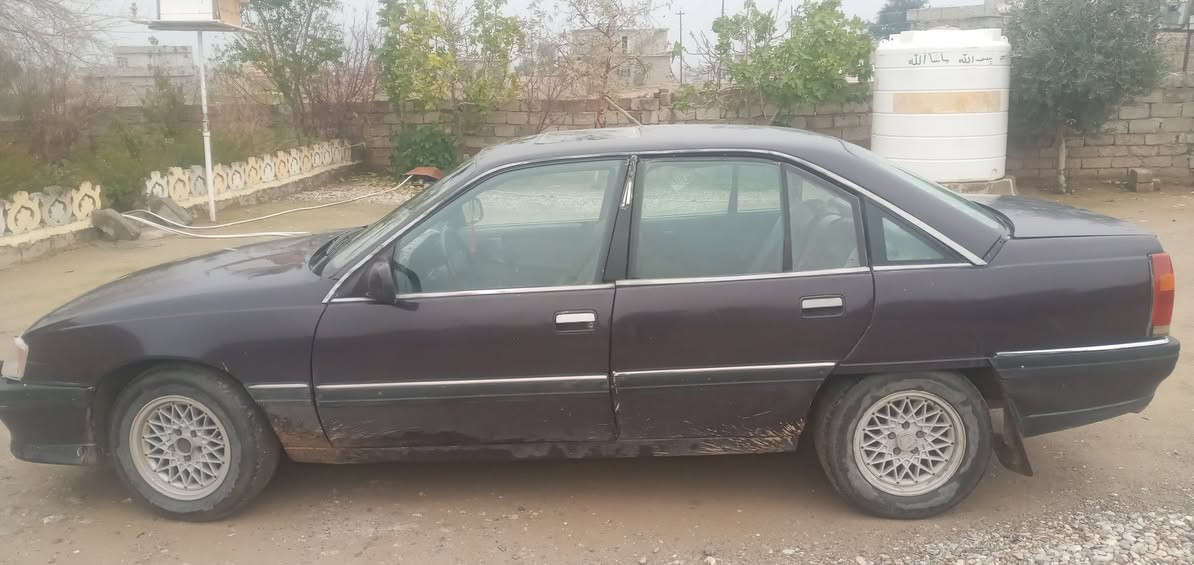 للبيع اوميكه محرك ٢٠ و كير شرط
كاربون بانزين        السعر 17 وبيها مجال ترهم امراوس
***********
