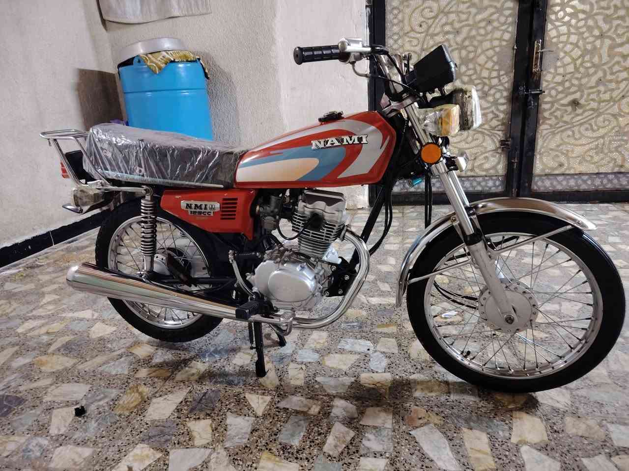 السلام عليكم دراجه نامه شلامجه رقم وسنويه موديل 2023دراجه جديده كفاله سعر مليونين شراي يتصل ***********مكاني بصره الأمن الداخلي
