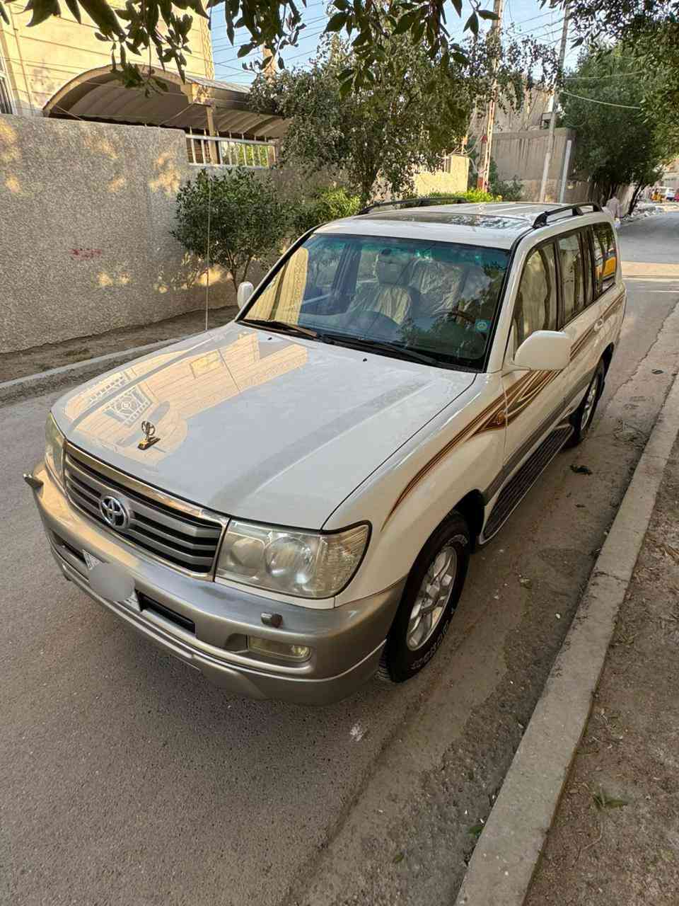 سلام عليكم
لاندكروزر (((( للبيع فقط ))))  2007 أصل سعودي فوول موصفات معروفه 
بيه بارد جاملغ لايمن شبرين ودعاميات صبغ رقم بغداد مشروع وطني لغايه27  نفاذ تحويل ثاني يوم سياره جاهز مانقصها شي 
باقي التفاصيل اتصل 0771170345
***********
