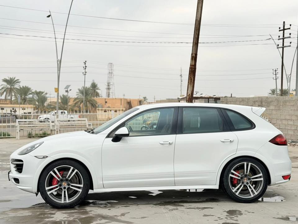 بـورش كايان GTS 2014 كـفالـة عامـة من كلشي
للبيع او للمراوس شرط الفحص حتى دعاميات بدون
صبغ

عليها ادامة كاملة دهن دسكات فلنجات تايرات كامـلة كلشي شغال ربع دينار مصرف مابيها وبلعافية عل ياخذها جديدة بشكل

 السعر المطلوب 290 ورقة رجاءا اترك تعليق يليق بكَ ومحترم🤍

للاستفسار
***********
