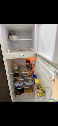 ثلاجة • مكاني دولعي