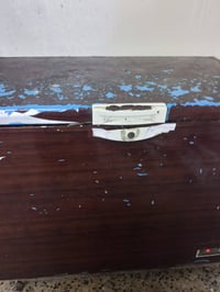 ثلاجة • أجهزة منزلية