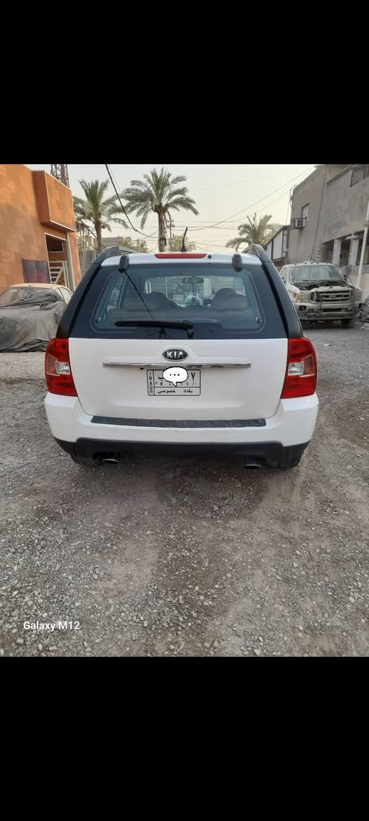 السلام عليكم كيا سبورتج موديل 2009
خليجي مكينه2000 بيهه بارد كد شبر بالجاملغ الأمامي الأيمن 
السعر:120 وبيهه مجال بسيط
للأستفسار : ***********
