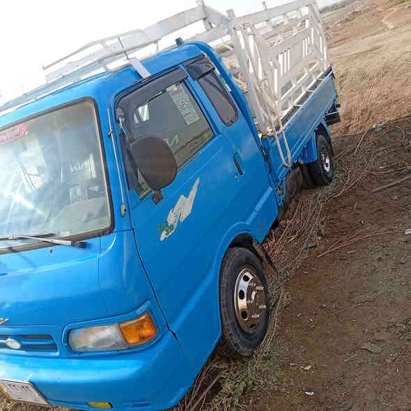 سلام عليكم موديل 95نضيفه كلش كفاله عامه لسعر68لعنوان بابل شوملي ***********
