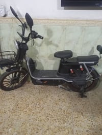 دراجه مكفوله بس بتريات تعبانات بيع او مراوس بيسكل حسب القناعه077043637...