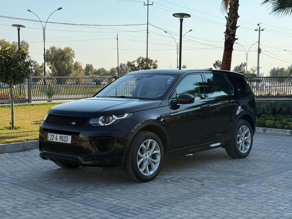 لاندروفر  دسكفري2018 خليجي
رقم اربيل باسمي السياره
فول مواصفات
مابيهه حادث السياره مكفوله فقط شخص باب السائق
السياره مابيهه مصرف
مكان السياره البياع 
السعر175ورقه
رقم الهاتف 
***********
