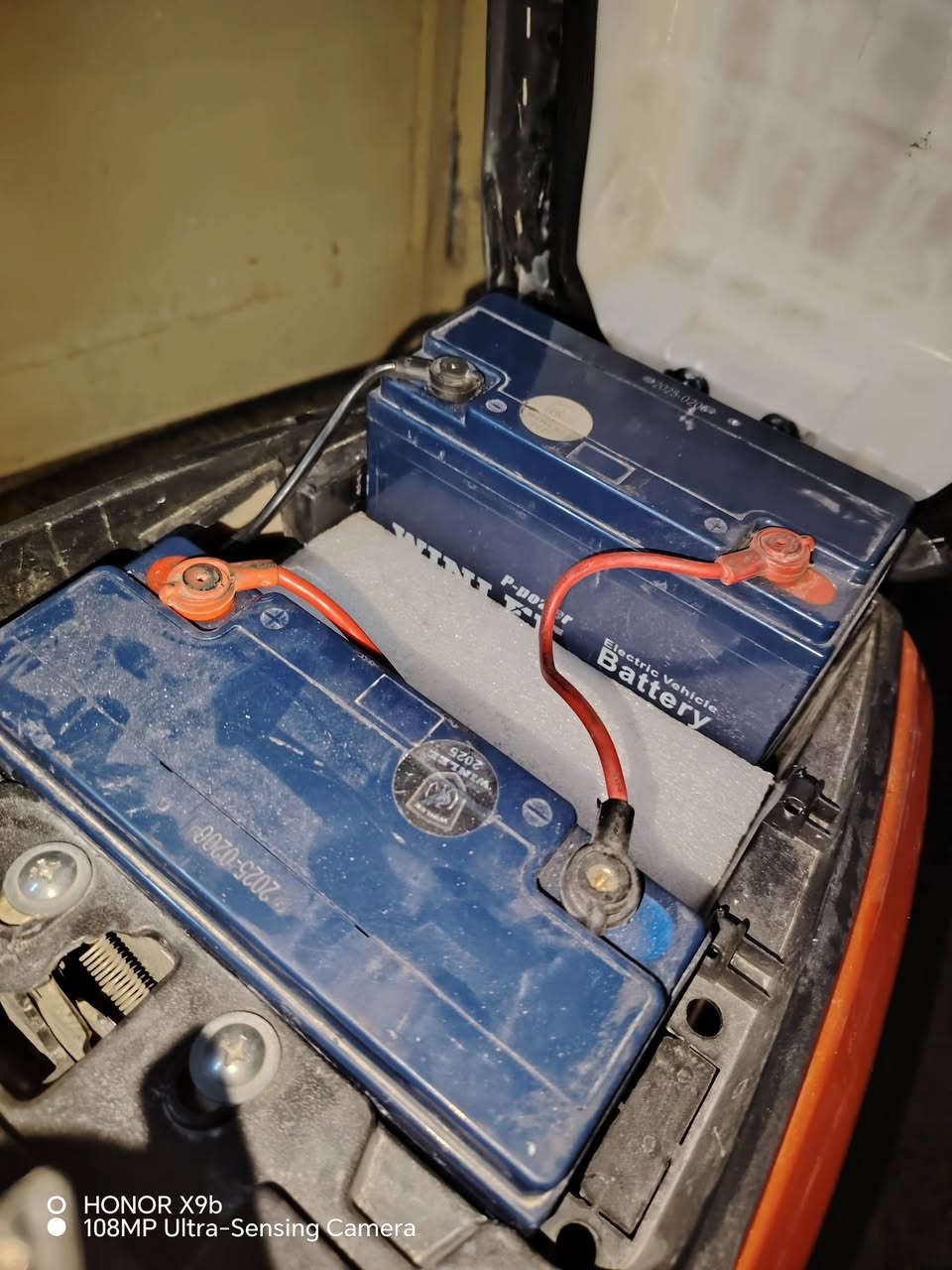 دراجه اف 16 للبيع دراجه شرط الفحص كهربائيات باتريات جدد مكاني موصل السعر 325,00 خمست بطاريات***********
