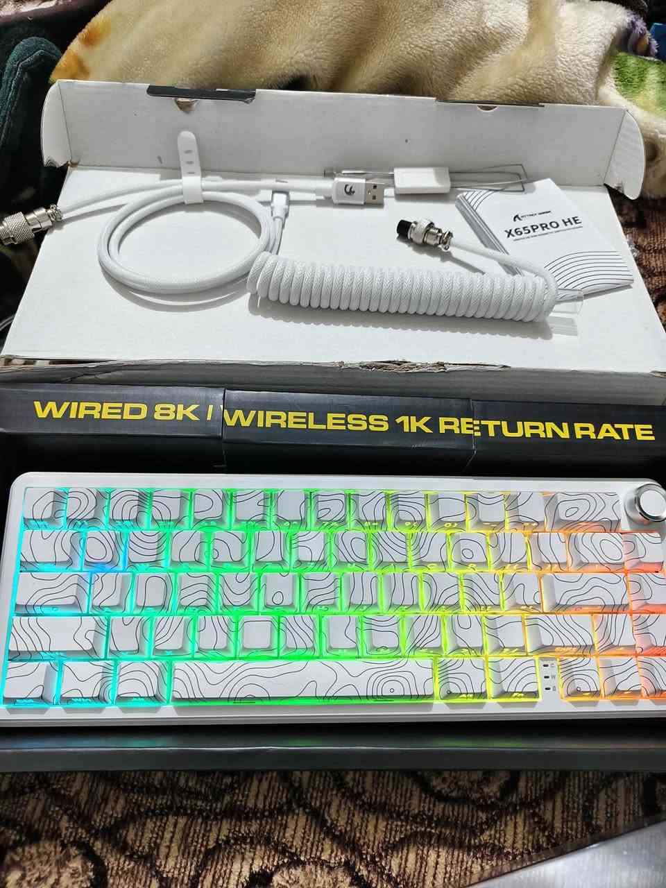 كيبورد اتاك شارك بس من عالم ثاني زين شلون؟
x65 pro he
مغناطيسي (اي شنو الجديد)

كيبل 8k
و وايرليس 1k
يعني شنو؟
يعني يعني حتحصل كيبورد مغناطيسي وايرليس بهل شكل الجميل و اللون الابيض
بسعر بس 60.000

القطعة جديدة و غير مستخدمة فقط كرتونة مضررة بسبب سوء التخزين


**إذا كنت صاحب هذا الإعلان وتريد حذفه لأي سبب، رجاءا أرسل رسالة إلى الدعم الفني**
