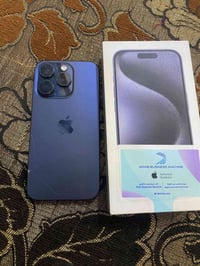 للبيع 15 برو فقط ABM شرق اوسط ذاكره 256 بطاريه 84 الجهاز مكفول النظافه...