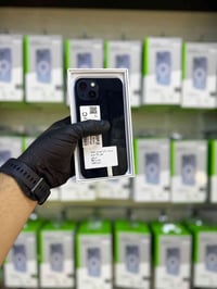 ايفون ١٣ ١٢٨ • بطارية ٩٣٪ • ضمان سنة