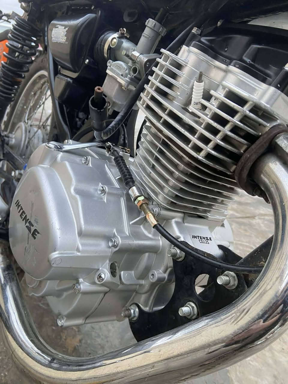 السلام عليكم انتنس للبيع موديل 25 شرط مامفتوحه ابد مابيه لاصرف ولا بخار وبيه شلعه تاكل الكاع نضافه 100%
وانته شوف نضافه المحرك كدام عينك السعر 550 وبيه مجال مكاني كركوك الاستفسار *********** 🤍
