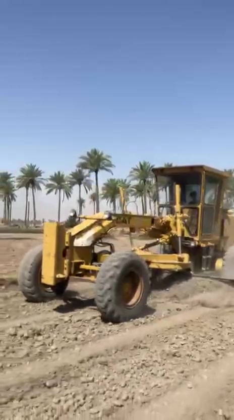 السلام عليكم كريدر دخول جديد موديل 90 جي 12جاهز للعمل مكينه جديده الشري يتصل اويدلل امروس يرهم الشري يتصل اويدلل. ***********
