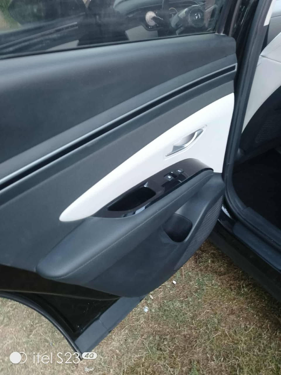 السلام عليكم 24 Vib
بنيد فقط ..195
بيع او مراوس 
رقم بغداد باسمي 
*********** مكلف ب النشر
