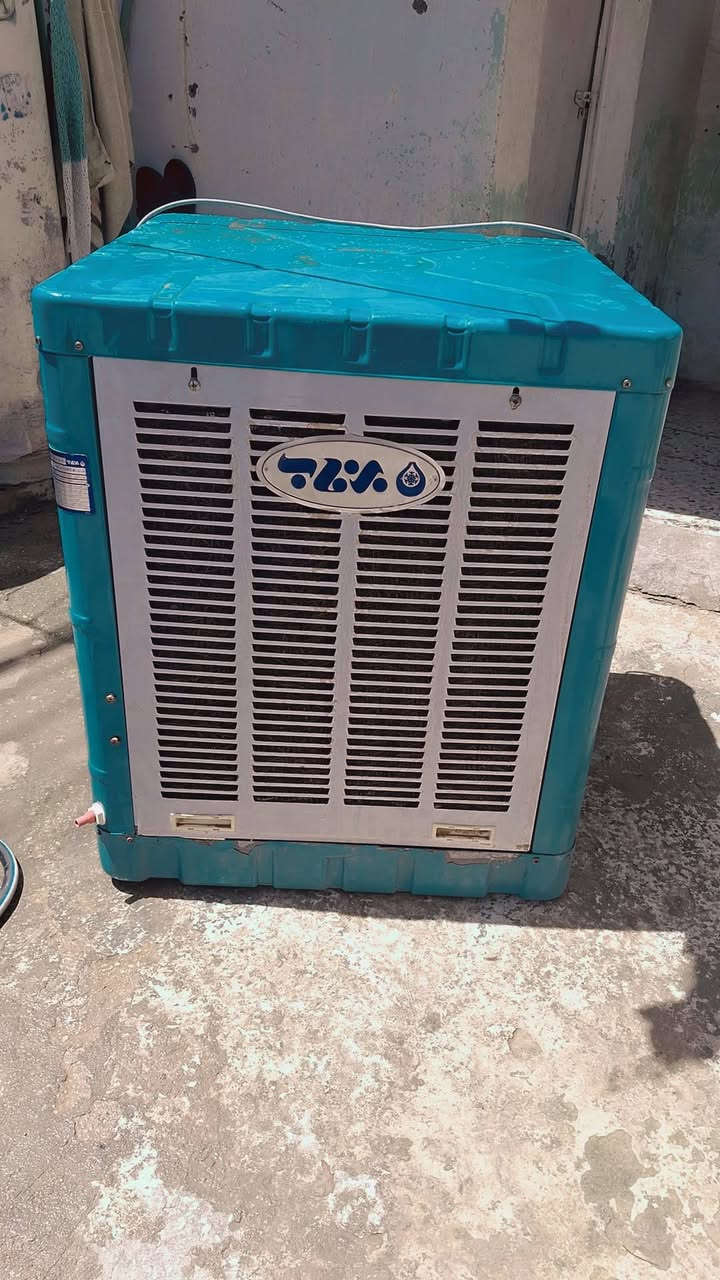 *********** مبرده للبيع جديده ما مستخدمه بس يوم واحد سعر 150

