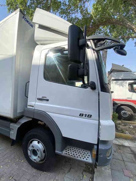 السلام عليكم للبيع اتيكو مارسيدس 
✅المواصفات ✅
مديل ♦️2009 ♦️
جام كهرباء 
تبريد بلادي 
ادبلو 
♣️اربعة سلندر ♣️
الطول ستة وربع 
جوبلس خلفي سبرنك امامي 
تخم تاير جديد باتري جديد 
ضريبة صفر 
باب جك 
تباع السيارة ♦️شاصي ♦️او ♦️كامل ♦️
مكان بغداد الحرية ***********☎️
