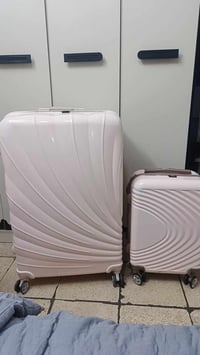 حقيبتين سفر • نظافة تامة • توصيل بغداد