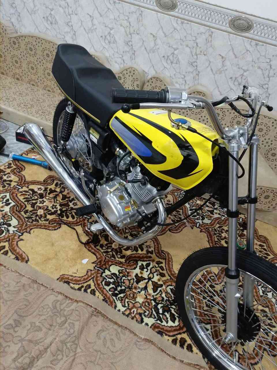 اسلام عليكم دراجه للبيع 2026 محرك سيجي. الدراجه توه امعمره ماتوازي عله بيعته لن ماحتاز الدراجه خير من الله السعره. 750 ابيه مجال قليل اوضح الدراجه كلك كلك هذه رقمي رقمي*********** تحياتي للشراي
