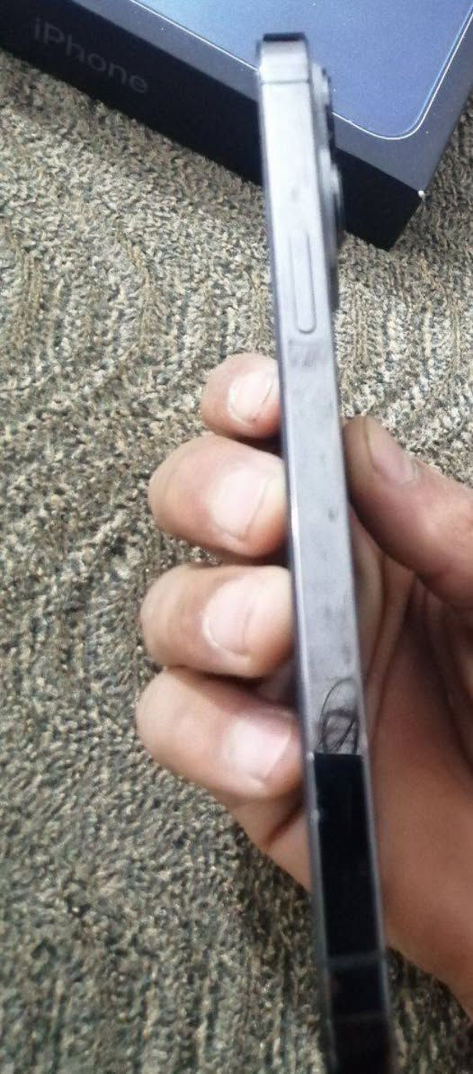 ايفون 13 برو ماكس اسود
نضيف جدا 
[[ركز خطين وذاكره 512]]
مبدل بطاريه شاشه
انطي بيهن ضمان ثنينهن الصرف والشاشة 
ملحاتة كارتونه بس شكل و گيبل وگڨر فقط. كامره اماميه مبدله عاديه. 
سعر 550 قفل 
يرهم مراوس فلوجة


**إذا كنت صاحب هذا الإعلان وتريد حذفه لأي سبب، رجاءا أرسل رسالة إلى الدعم الفني**