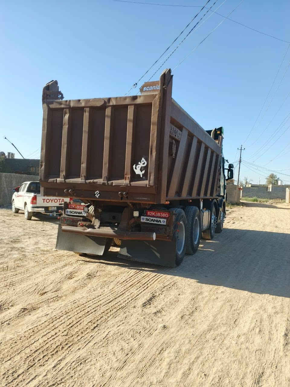 سلام عليكم
سكانيا البيع موديل 2000 عكرب  مكفولة كفاله عامه شاصي مكفول محرك 8نجكتر مال كصه  كير 900 3ب3ومجموعه ورده حديثه حداديه وكهربائيات وتخم تأير تبريد بلادي رقم بصره الماني مشروع وطني ال2027 رقم الهاتف ***********
