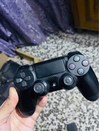 جوستك بلي فور بلي 4 باله اصلي على الشغل كلش نظيفة    السعر 30 ما عندي ...