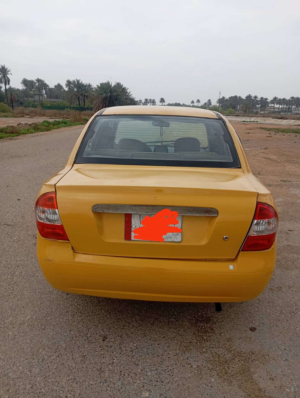 السلام عليكم اخوان طيبه 2016سياره نضيفه وكلشي شغال مكينه وكير وحداديه وتبريد شغال السعر 25وبيه مجال ***********
