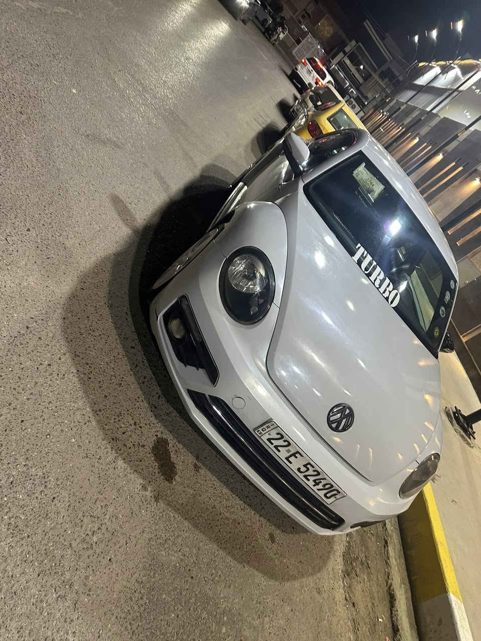 السلام عليكم بيتل 2017 بيها صبغ صفحة وبنيد للبيع او مراوس السعر 108 وبيها مجال مكاني بغداد الرقم *********** سيف
