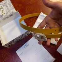 حزام نسائي • ديور • جلد عجل بيج