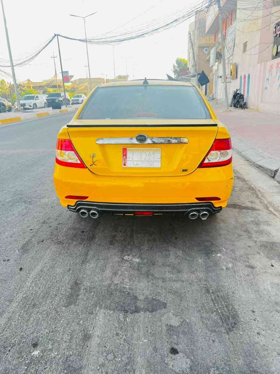 السلام عليكم بي وايدي للبيع موديل 2010 محرك وكير وحدادي جديد تبريد ثلج السعر 32وبي مجال العنوان كربلاء شهداء الموضفين ***********
