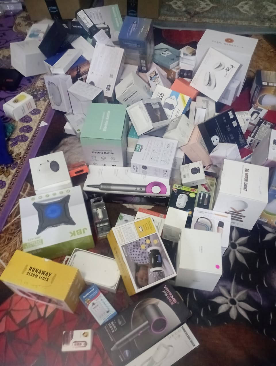 مزاد على ٣ كراتين الكتروني 
اعلى سعر ابيع 
والرزق على الله


**إذا كنت صاحب هذا الإعلان وتريد حذفه لأي سبب، رجاءا أرسل رسالة إلى الدعم الفني**