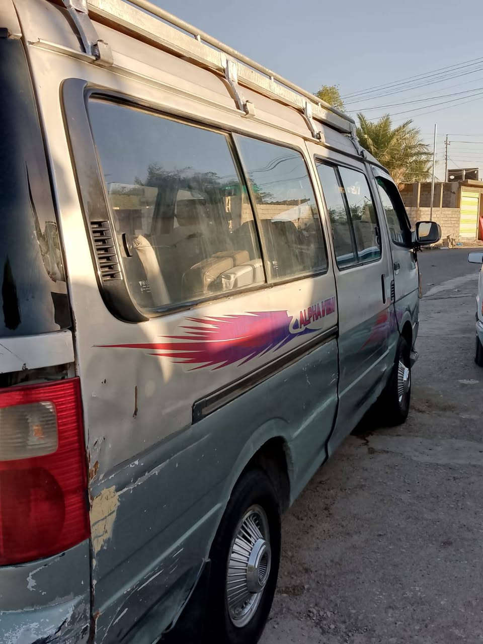 السلام عليكم ورحمة الله وبركاته فتون للبيع موديل ١٠رقم نكليزي بابل مكاني البياع الشرطة الخامسه دوانم عارضها 60 (***********
