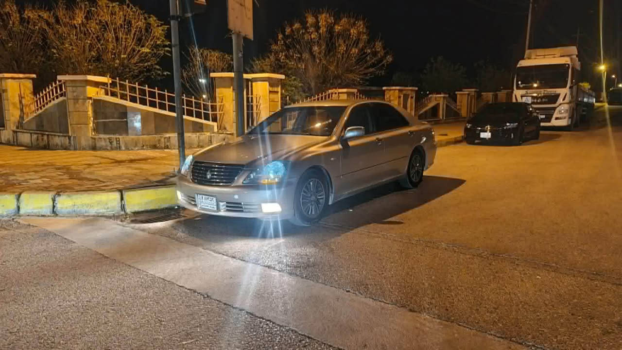 شاینەی مووس»
٢٠٠٦ی ڕۆیاڵ ١٨٢ی گەورە بێ دووکەڵ ٣ دووگمە و پەردە.
نرخیشی ٥٧و مجال
*********** رانية, السليمانية
