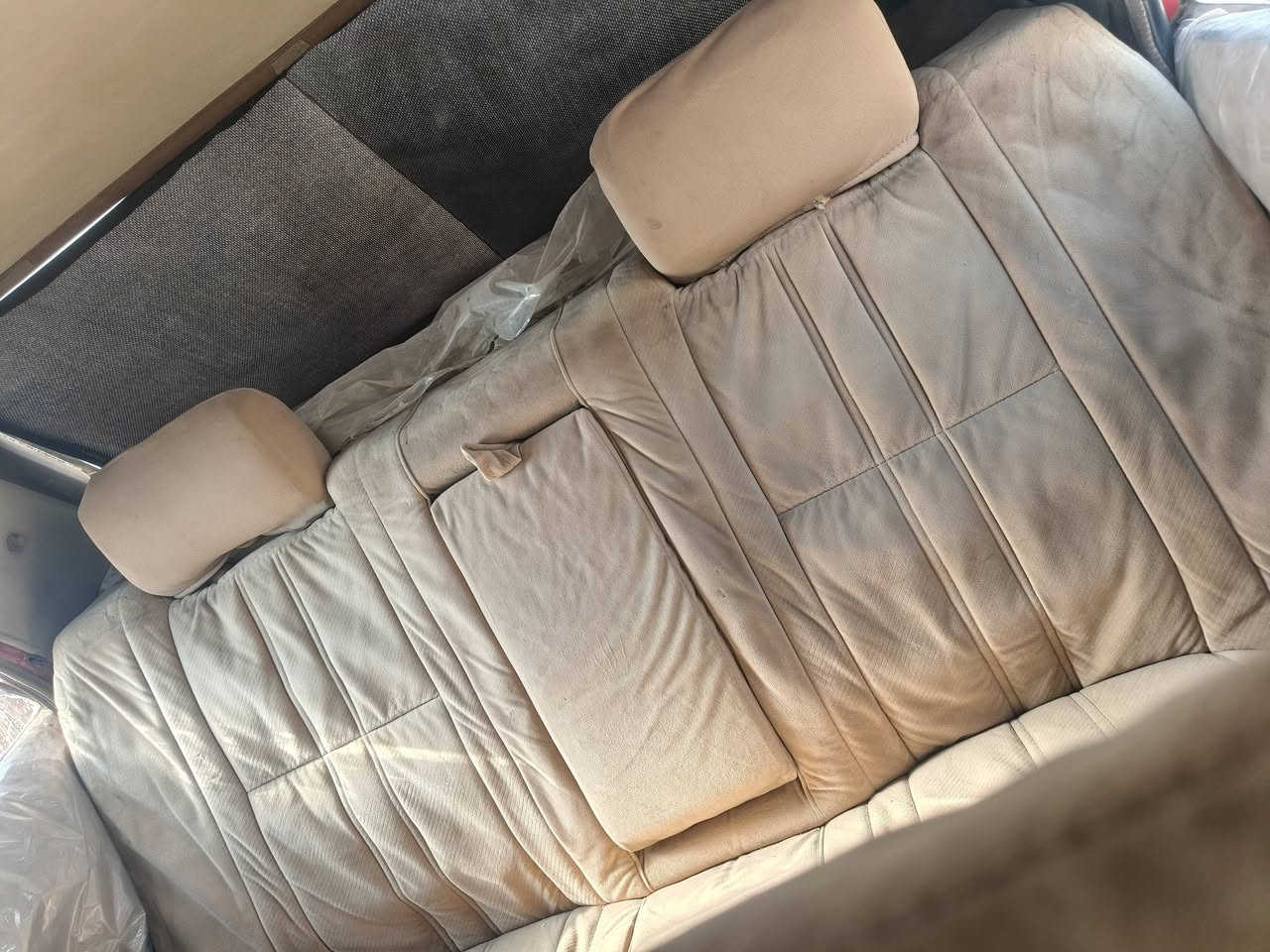 سلام عليكم. سوبر موديل 85 حداديه زينه تبريد شغال وفول وكفاله عامه ورقم انگليزي والسعر 48 وبيهاا مجال العنوان المثنى والتواصل ع هاذا الرقم  ***********
