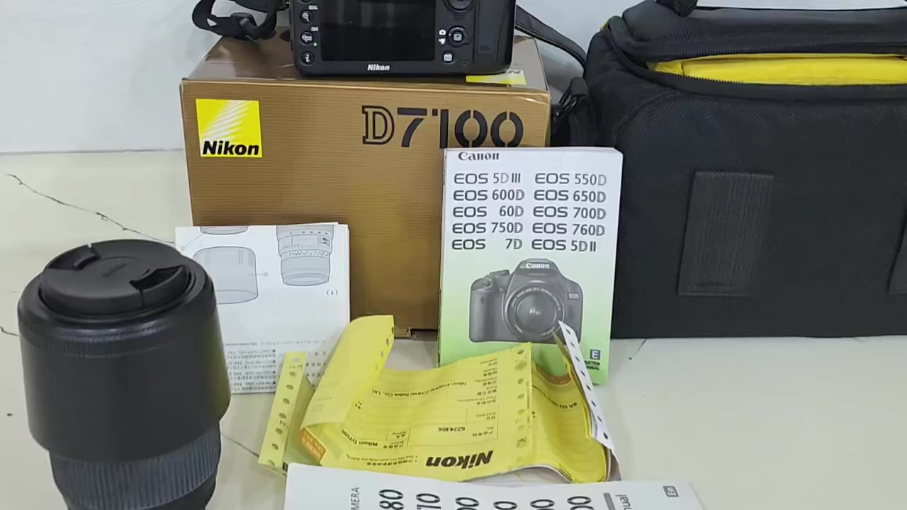 نيكون 7100 بحالة الوكالة !

لعشاق النظافة والسعر الأنسب

شاتر قليل جداً (شبه جديدة )

عدستين + كرتون + حقيبة + شاحن

دقة تصوير خرافية

السعر : 600 ألف فقط قفل)


**إذا كنت صاحب هذا الإعلان وتريد حذفه لأي سبب، رجاءا أرسل رسالة إلى الدعم الفني**