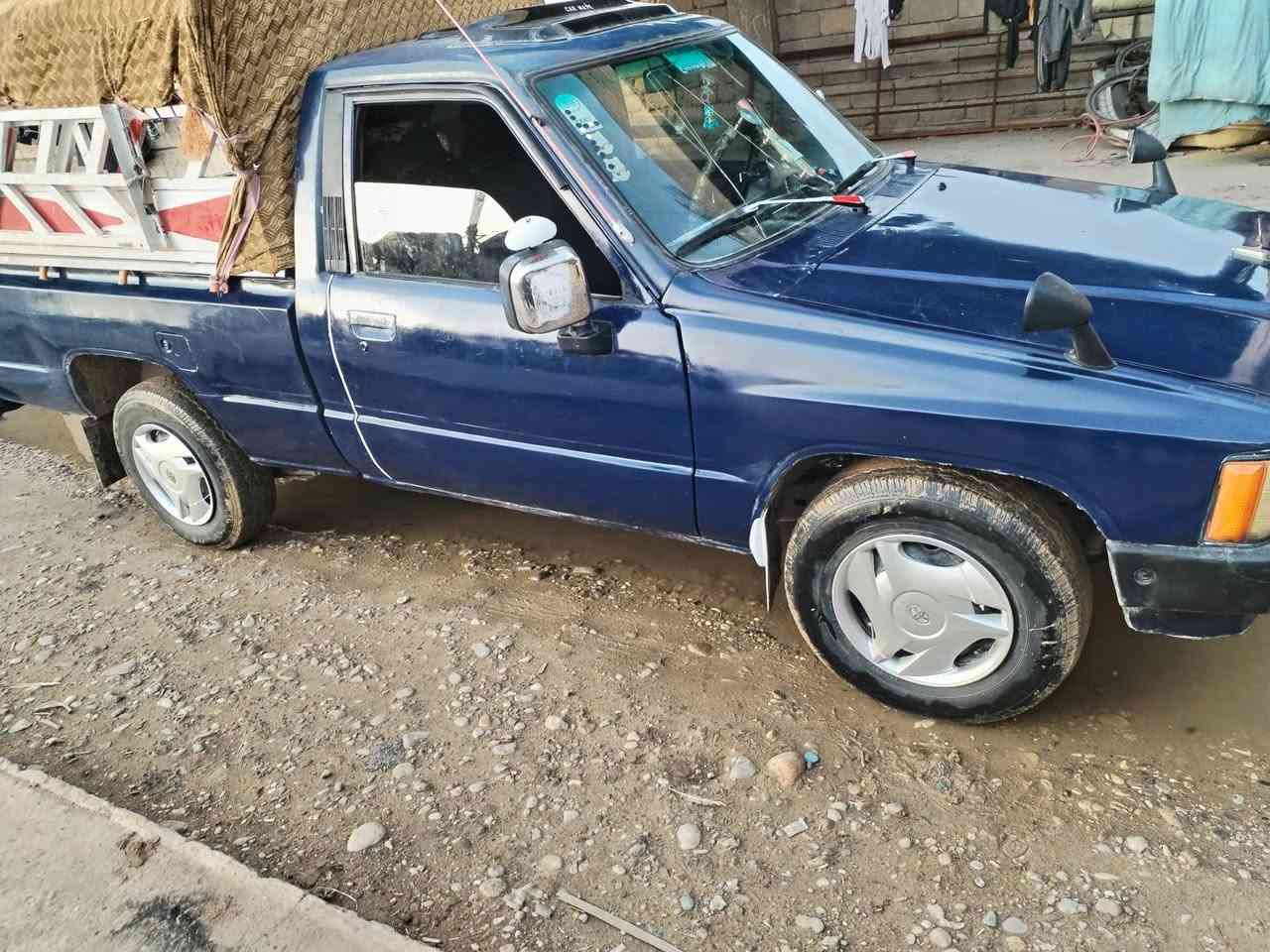 سلام عليكم للبيع بيكم 85العنوان حي القاهرة التفاصيل خابر ودلل***********السعر 37
