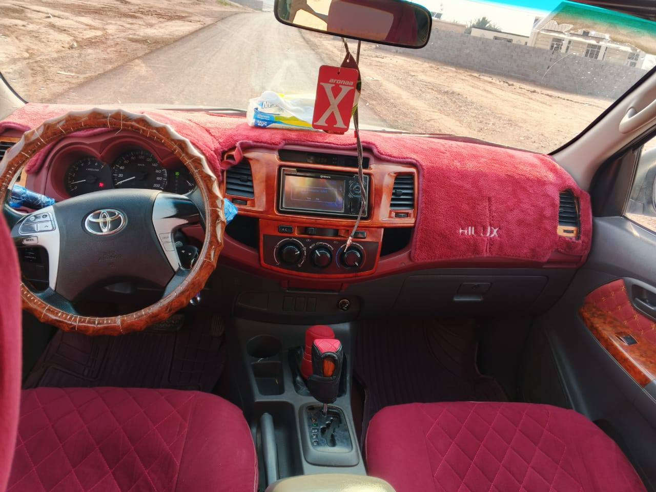 هايلوكس 2014
فورويل 4*4
گير اوتو 
سياره مكفوله كفاله عامة من الصبغ والتبديل 
رقم سليمانية
مكان السياره ديالى _ مندلي 

السعر 235$ وبيها مجال
للاستفسار الاتصال ع الرقم***********
