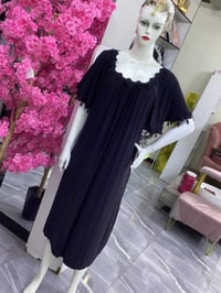 خاص بنات • ملابس