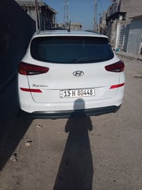 توسان خليجي مكفوله للبيع سعر خاص 07733688341